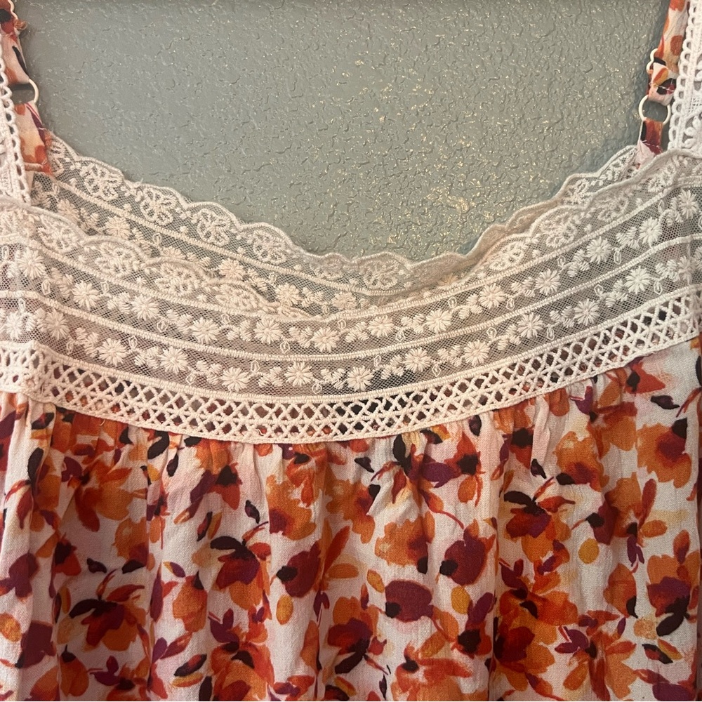 4/$10 Torrid Orange and White Smocked Tank Top - Picture 4 of 6